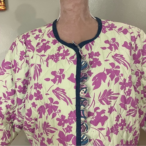 French Flair Womens Floral Pockets Quilted Button Up Scalloped Edges Jacket L - Picture 6 of 11